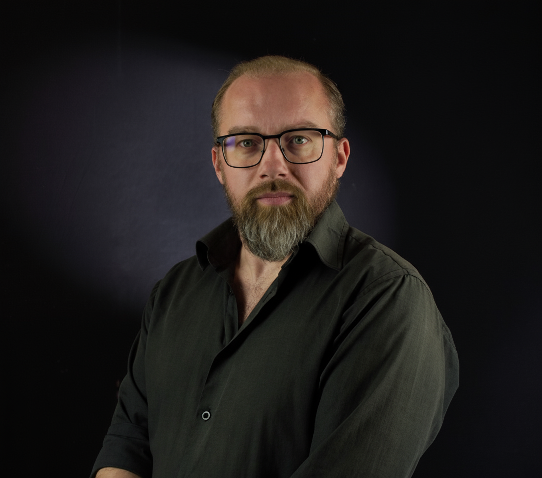 Portrait de Frantz Rouzé, Consultant SEO & Création de site web